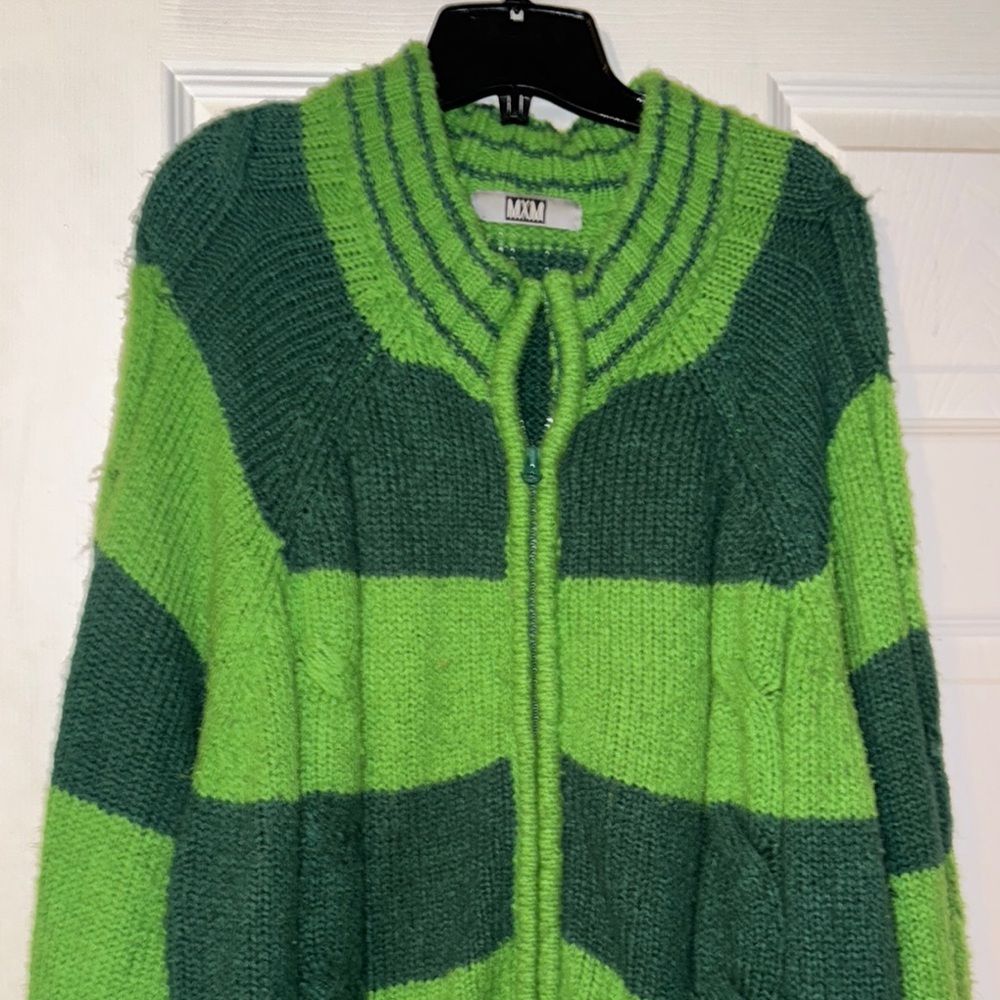 3/$30 MXM Vibrant Green Knit Sweater - Picture 3 of 7